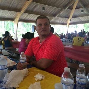 Meet your Posher, Julio